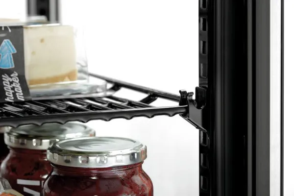 Mini vetrina refrigerata Bartscher 58L-SW capacità 64 litri 700358GV1