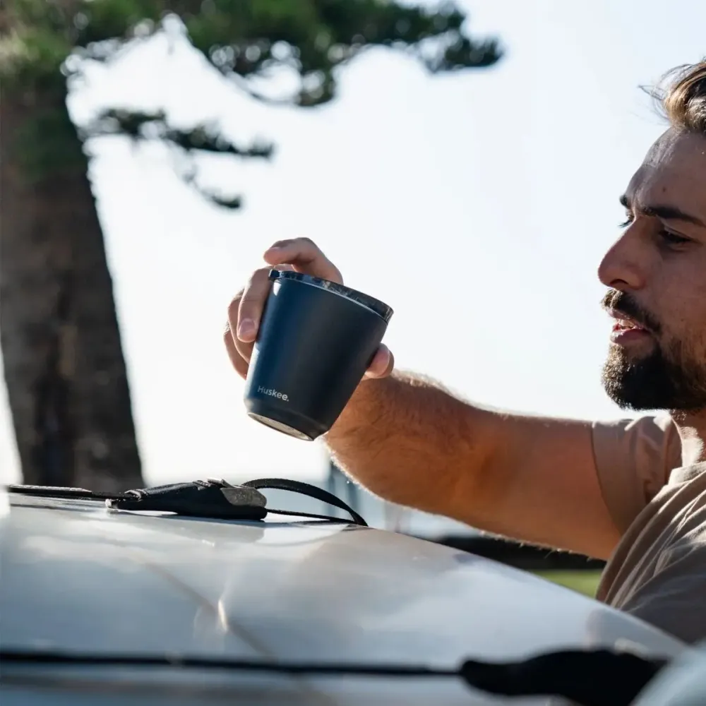 Huskee Stål tazza 235 ml – tazza da caffè sostenibile nera