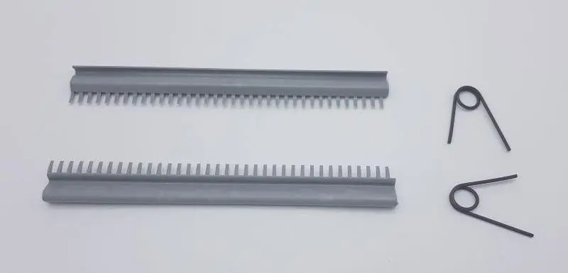 RaschiatorI Plastica per Macchina Pasta Presto Imperia 700-720 – Taglio 2 (2 Pezzi + molle)