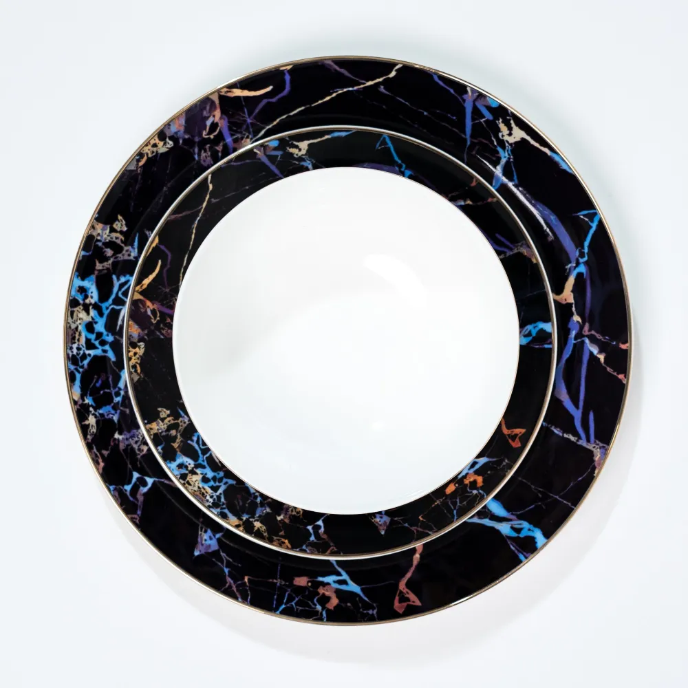 Set di Piatti Marmo Nero Pathway