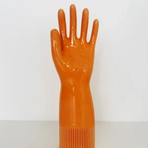 Stampo ceramica/ guanto Pirelli Prod. italiana, 1980
