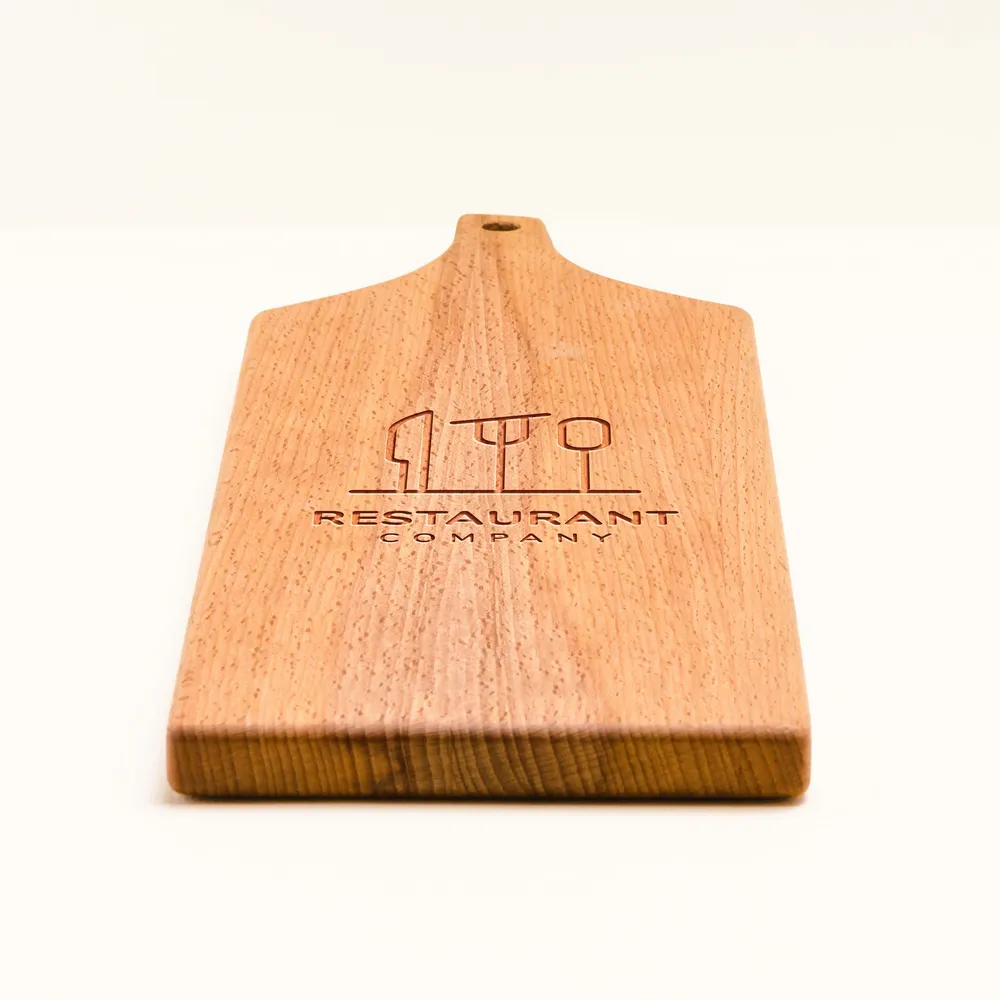 Taglieri e Vassoi da Servizio Legno di Faggio - Personalizzati con Logo per Ristoranti e Bar