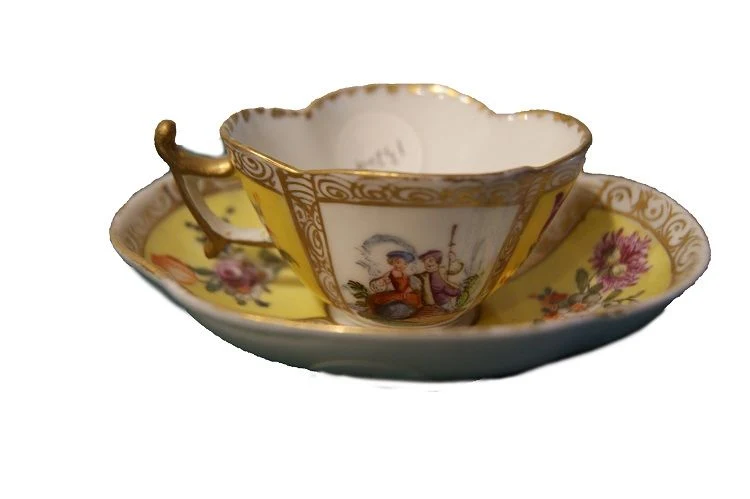 Tazzina con piattino porcellana gialla Meissen