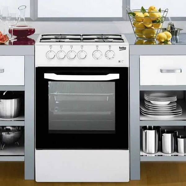 Beko Cucina Gas 4 Fuochi Forno Elettrico Larghezza Per Profondità 50x50 Cm Con Coperchio Colore Silver CSS42014FS 54 Litri