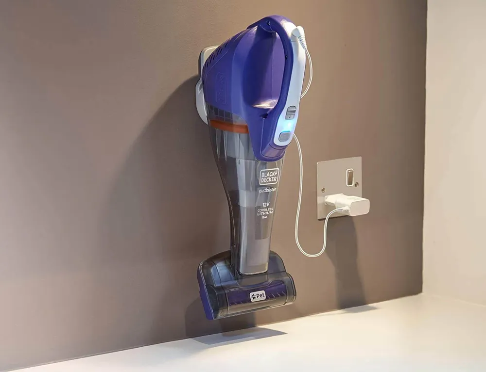 Black+Decker DVB315JP Aspirapolvere portatile per animali domestici da 12V 1,5Ah LITIO