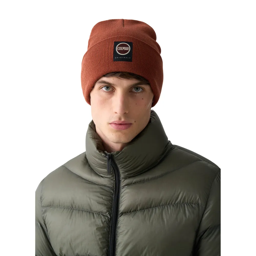 Capello Unisex Rosso con logo applicato