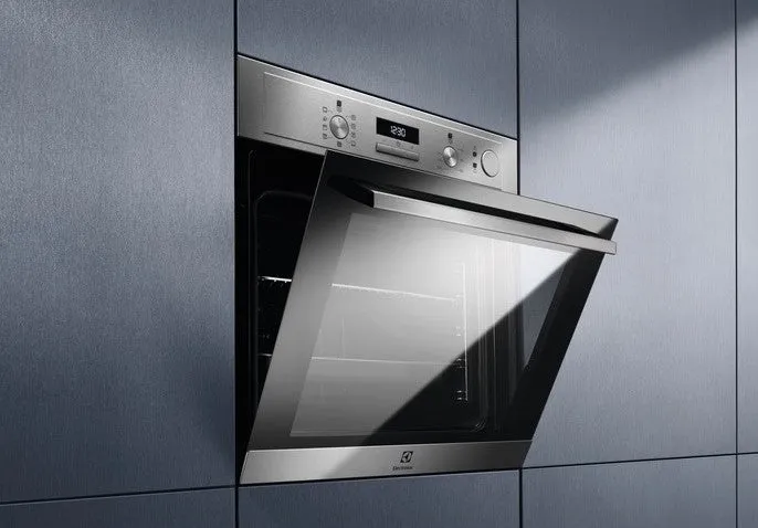 Forno Elettrico ad Incasso Electrolux EOC3S40X Acciaio Inox 72 Litri 60 Cm Vapore Riscaldamento Rapido AquaClean Classe