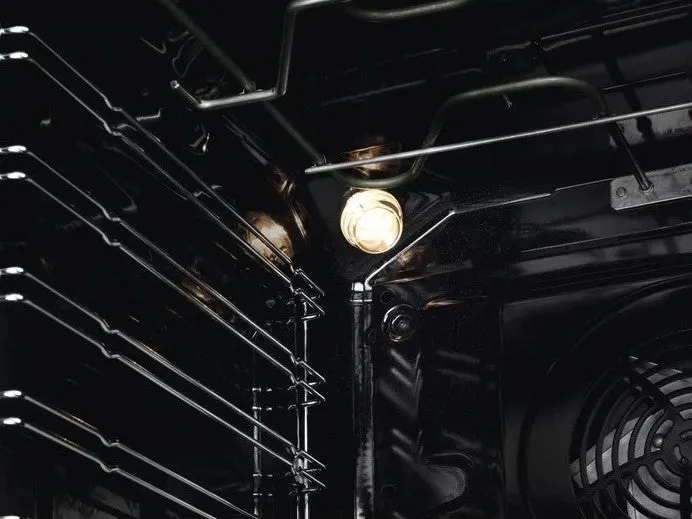 Forno Elettrico ad Incasso Electrolux EOC3S40X Acciaio Inox 72 Litri 60 Cm Vapore Riscaldamento Rapido AquaClean Classe