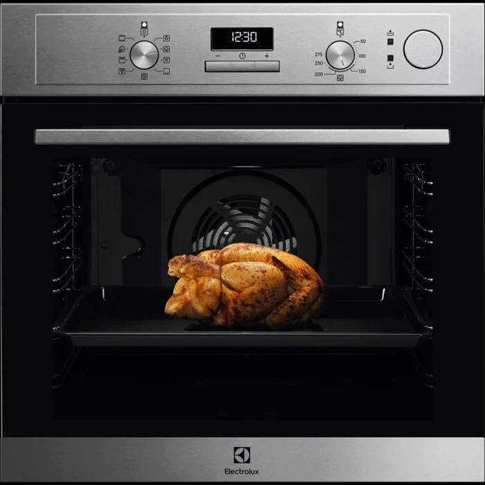 Forno Vapore Electrolux LOC3S40X2 72 Litri Classe (A58,9xL59,4xP56,9) SteamCrisp Serie 700 Aqua Cleaning Inox
