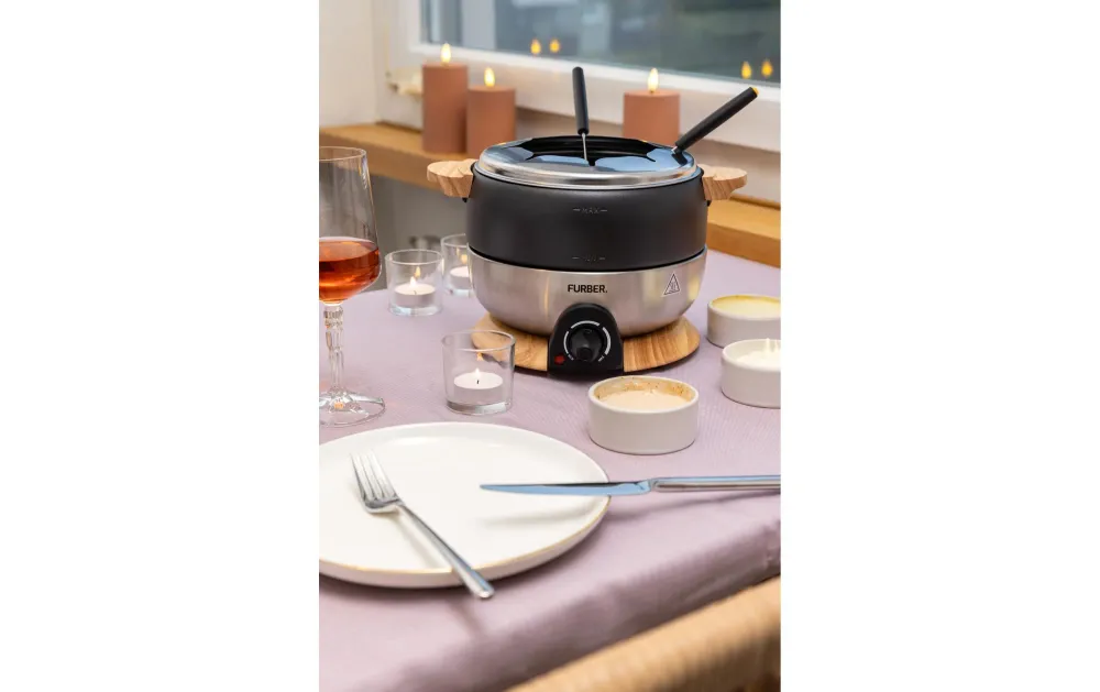 Furber. Set per fonduta Furber – acciaio inossidabile, 1,8 l, 8 persone, elettrico – nero/argento