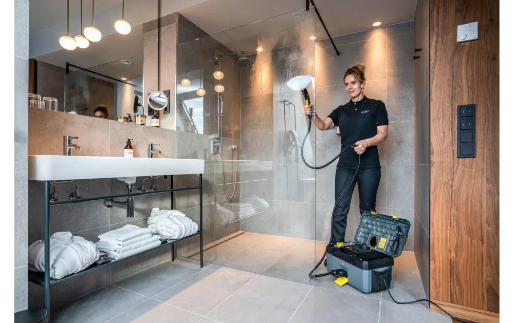 Karcher AG Kärcher Dampfreiniger SG 4/2 Classic – 2250 W, 0,5 l Frischwassertank, 4 bar