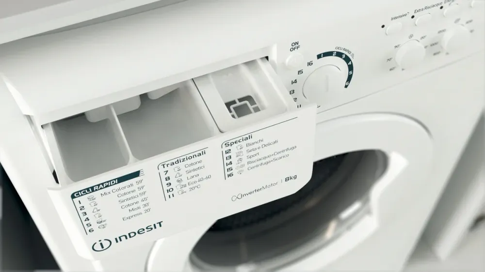Lavatrice Carica Frontale Indesit EWC 81284 W IT 8 Kg 1200 Giri Classe C (A85xL59,5xP57,2) Bianco