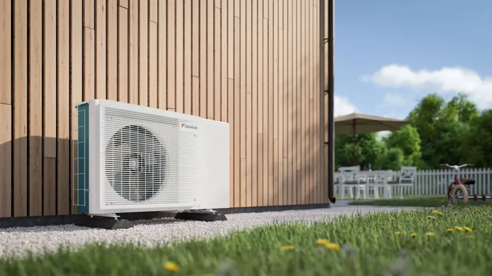 Pompa di Calore Aria Acqua Daikin Altherma 3M EBLA04EV3 da 4 kW R-32