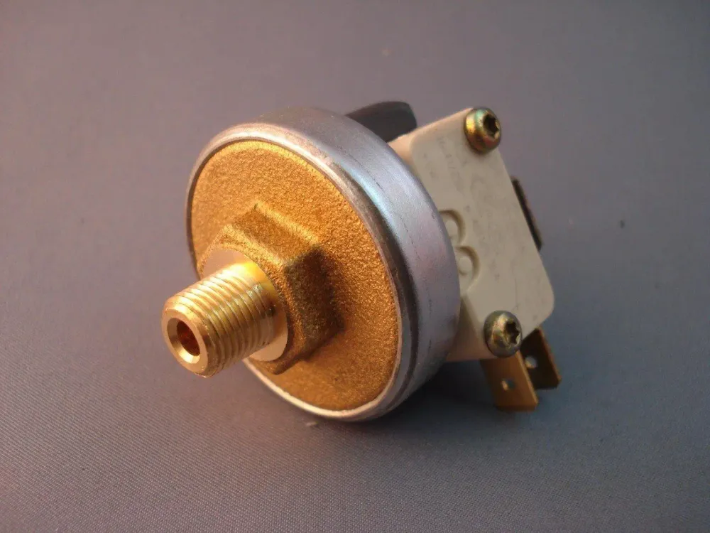Pressostato XP110 1/8g tar 3,75±0.2 Lecoaspira 700 e altri modelli, Polti