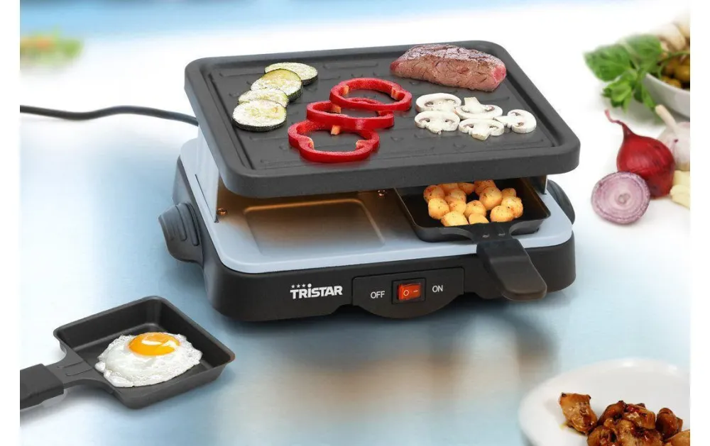 Tristar Griglia Raclette RA-2949 – 4 persone, 4 padelle, piastra alluminio pressofuso, 500 W – Nero