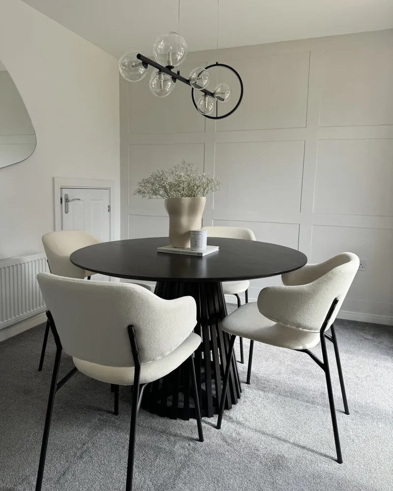 Tavolo da pranzo legno di acacia nero ⌀ 120 cm MESILLA