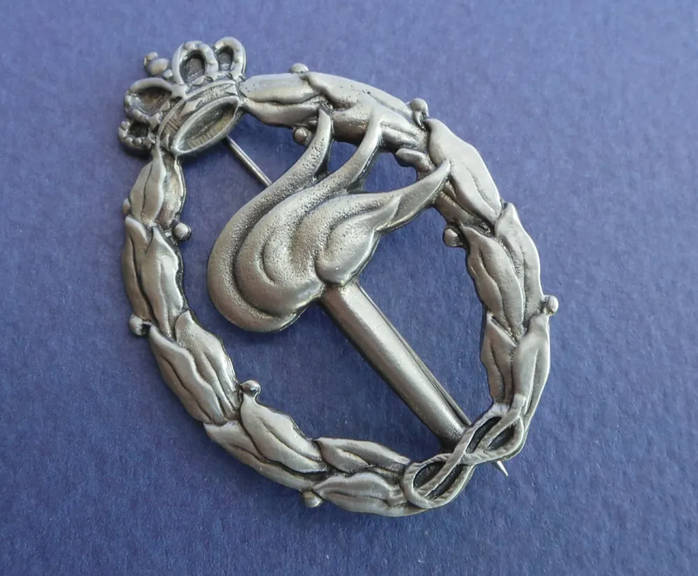 WW2 Riproduzione Distintivo Regia Aeronautica Italiana Azioni Guerra Ricognizione Osservazione